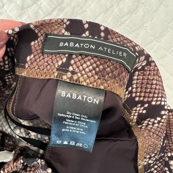 Aritzia (Babaton) Conan pant (snake print) size 00 - Picture 4 of 4